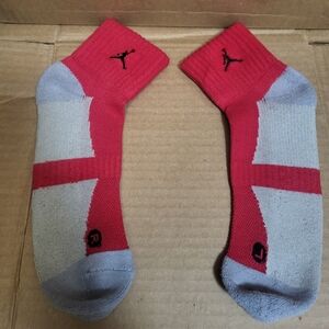 Jordan Jumpman Retro Red/Black Quarter Top Socks Men Size 8-12